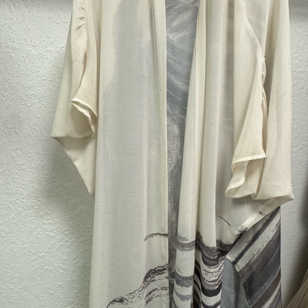Arianne Cream and Brown Kimono